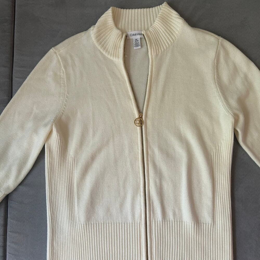 Calvin Klein Ladies Size M Zip Front Sweater